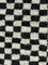 Marokkanischer moderner handgewebter Berber Teppich mit Schachbrettmuster 5