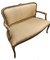 Sofa im französischen Stil aus Stoff und Holz 2