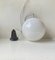 Lámpara colgante funcionalista en forma de globo de vidrio opalino blanco de Louis Poulsen, años 30, Imagen 1