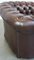 Poltrona Chesterfield spaziosa in pelle di vacchetta fiammata marrone scuro, Regno Unito, Immagine 11