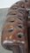Poltrona Chesterfield spaziosa in pelle di vacchetta fiammata marrone scuro, Regno Unito, Immagine 7