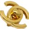 CC Turnlock Ohrringe in Gold von Chanel, 2 . Set 2