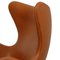 Egg Chair aus Nussholz Grace Leder von Arne Jacobsen 7