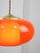 Lámpara colgante italiana Mid-Century moderna de latón y vidrio naranja, años 60, Imagen 12