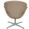 Swan Chair aus beigefarbenem Essential Leder von Arne Jacobsen 4