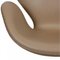 Swan Chair aus beigefarbenem Essential Leder von Arne Jacobsen 15