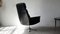 Sedia girevole in pelle nera di Horst Brüning per Cor, anni '60, Immagine 3