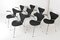 Sillas modelo 3207 de tapicería Kvadrat en negro de Arne Jacobsen para Fritz Hansen, Dinamarca, 1996. Juego de 8, Imagen 12