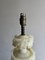 Klassische Urnen Tischlampe aus Alabaster mit geschnitzten Weinblättern, Italien, 1910er 9