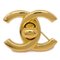 Kleine goldene Drehverschluss Brosche von Chanel 1