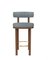 Chaise de Bar Collector Moca en Tissu Tricot Light Seafoam et Chêne Fumé par Studio Rig 1