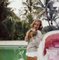 Lámina fotográfica Slim Aarons, Alice Topping, Estate, 1959/2020, Imagen 1