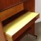 Vintage Bücherregal aus Holz, 1960er 6