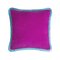 Happy Kissenhülle aus Samt Fuchsia mit hellblauen Fransen 1