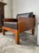 Butaca modernista de madera exótica y cuero, años 60, Imagen 10