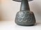 Graue Keramik Tischlampe mit Drachenschuppen Dekor von Einar Johansen, 1960er 4