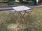 Mesa y sillas de jardín Mid-Century de hierro pintado envejecido. Juego de 3, Imagen 8