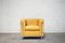 Poltrona modello LC2 vintage gialla di Le Corbusier per Cassina, Immagine 1