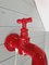 Rote Vintage Keramik Wandlampe in Form eines Wasserhahns, 1970er 5
