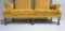 Antikes Sofa aus geschnitztem Nussholz 4