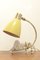 Französische Kleine Gelbe Mid-Century Messing Tischlampe 1
