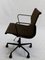 Sedia da scrivania girevole EA117 di Charles & Ray Eames per Vitra, Immagine 11