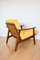Mid-Century Jugoslawischer Sessel in Goldgelb 11