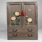 Mobiletto Tansu vintage con decorazioni floreali, anni '60, Immagine 1