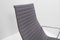 Sillón Ea124 / Ea125 de aluminio con reposapiés de Charles and Ray Eames para Vitra. Juego de 2, Imagen 4