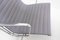 Sillón Ea124 / Ea125 de aluminio con reposapiés de Charles and Ray Eames para Vitra. Juego de 2, Imagen 5