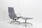 Sillón Ea124 / Ea125 de aluminio con reposapiés de Charles and Ray Eames para Vitra. Juego de 2, Imagen 2