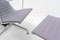 Sillón Ea124 / Ea125 de aluminio con reposapiés de Charles and Ray Eames para Vitra. Juego de 2, Imagen 9