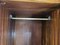 Kleiderschrank aus Nussholz & Ahorn im Chippendale Stil, 1930 38