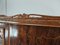 Kleiderschrank aus Nussholz & Ahorn im Chippendale Stil, 1930 6