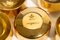 Brocca e 5 tazze placcate in oro di Pierre Forsell per Skultana, anni '60, Immagine 6