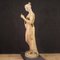 Escultura de diosa figurativa grande patinada, siglo XX, estuco, Imagen 3