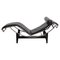 Chaise Longue par Le Corbusier pour Cassina 1