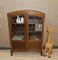 Kleine Art Deco Vitrine mit Eichentüren und Bleiglasfenstern 9