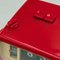 Rote Vintage Klappuhr mit Wecker und Radio Sanyo, Japan, 1970er 8