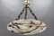 Große französische Art Deco Hängelampe aus weißem Alabaster mit dunklen Adern, 1920 2