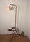 Lámpara de pie vintage con mesa y revistero, Imagen 3