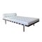 Weißes Bauhaus Barcelona Tagesbett aus Leder von Ludwig Mies van der Rohe für Knoll, 1970er 1