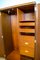 Kompakter Art Deco Kleiderschrank aus Nussholz & Nussholzfurnier, 1930er 10