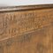 Antikes italienisches Regal oder Sideboard aus Holz mit Relief Design, 1600er 17