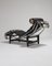 LC-4 Giraffe Chaiselongue aus Leder & Metall von Le Corbusier für Cassina, 1980er 10