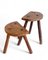 Französische rustikale Wabisabi Tripod Holzhocker, 2er Set 1