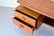 Teak Schreibtisch mit schwebender Tischplatte von G-Plan, 1960er 2