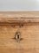 Antike französische Truhe aus Holz 5