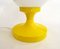 Lámpara de mesa vintage grande con base de metal lacado en amarillo y esfera de vidrio opalino blanco, años 60, Imagen 2