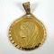 Große französische 18 Karat Gelbgold Medaille mit Jungfrau Maria Charm, 1960er 13